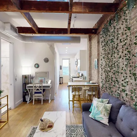 Chic Penthouse Getaway Minutes From Nyc Apartment Hoboken Exterior photo