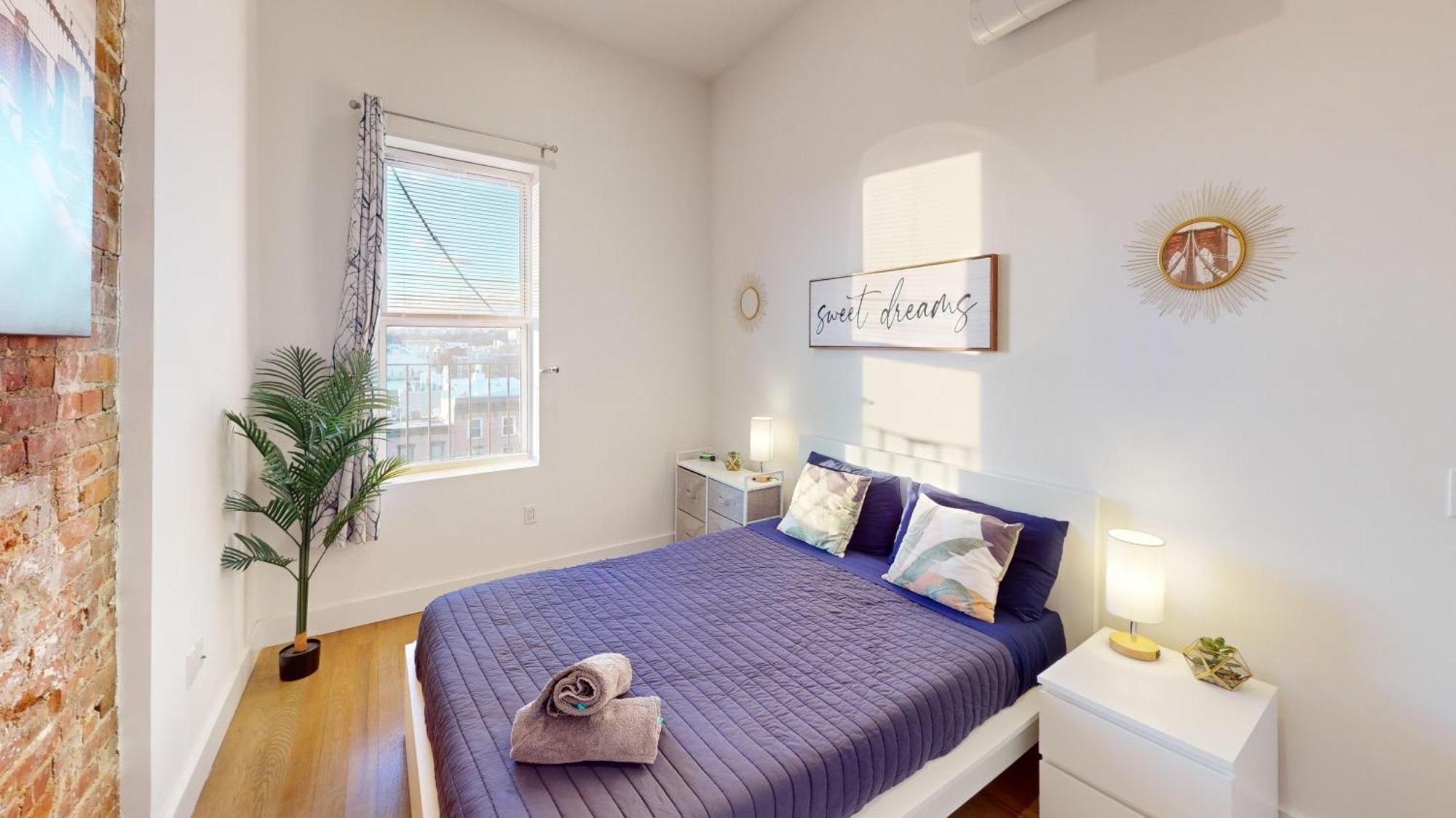Chic Penthouse Getaway Minutes From Nyc Hoboken