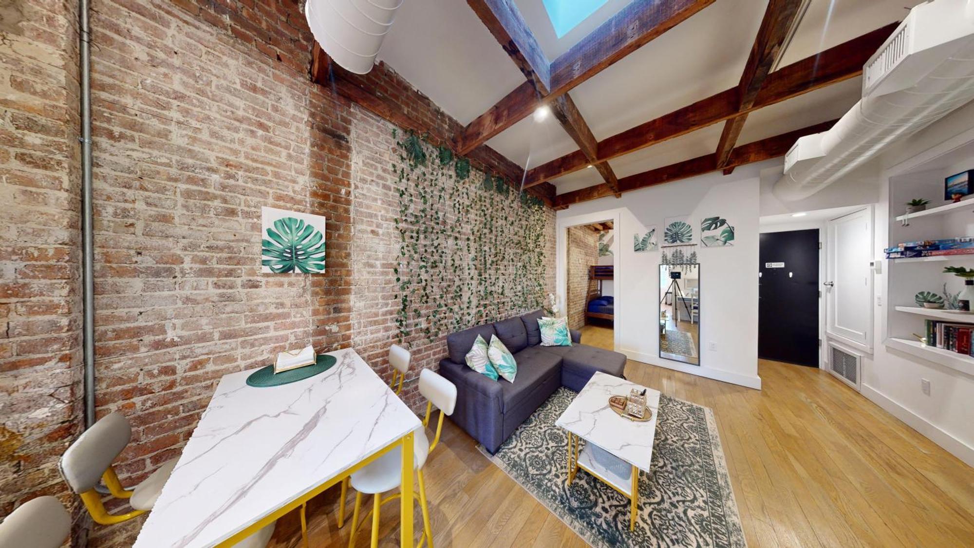 Chic Penthouse Getaway Minutes From Nyc Appartement *