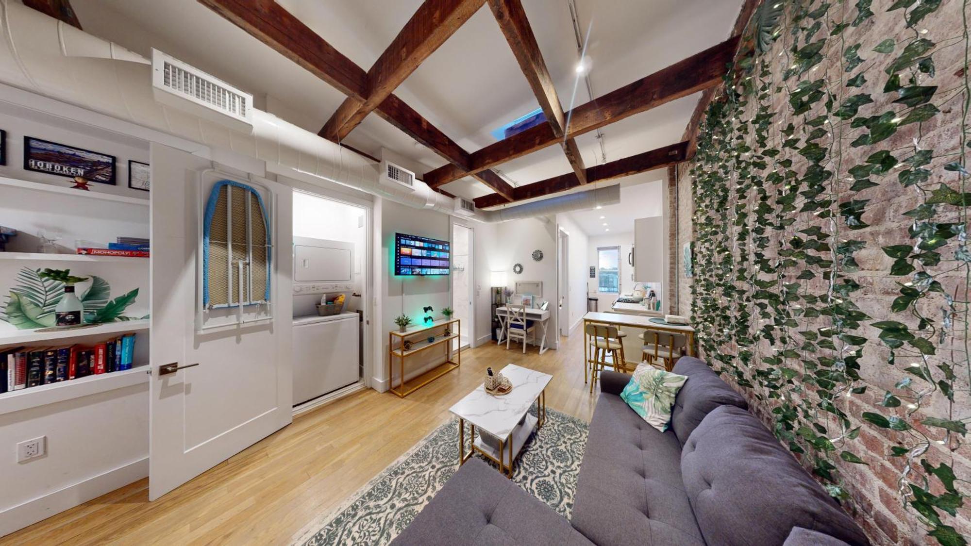Chic Penthouse Getaway Minutes From Nyc Appartement Hoboken