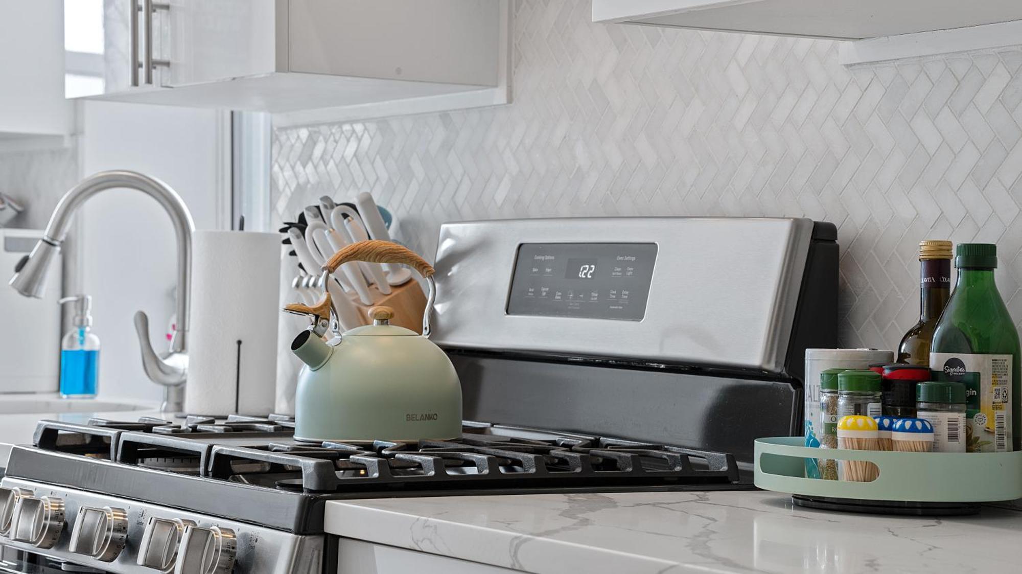 Chic Penthouse Getaway Minutes From Nyc Appartement